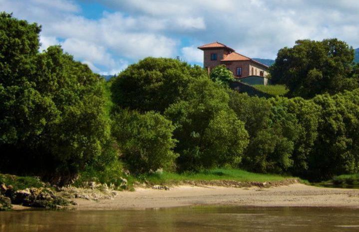 Hotel Villa Miramar Llanes Extérieur photo