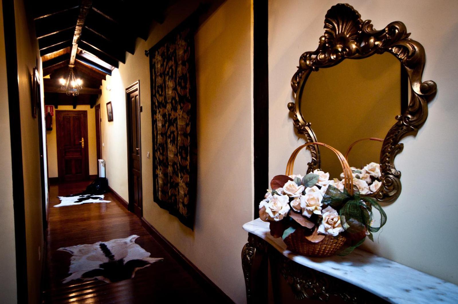 Hotel Villa Miramar Llanes Extérieur photo