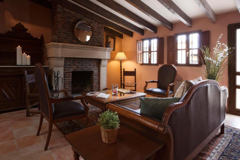 Hotel Villa Miramar Llanes Extérieur photo